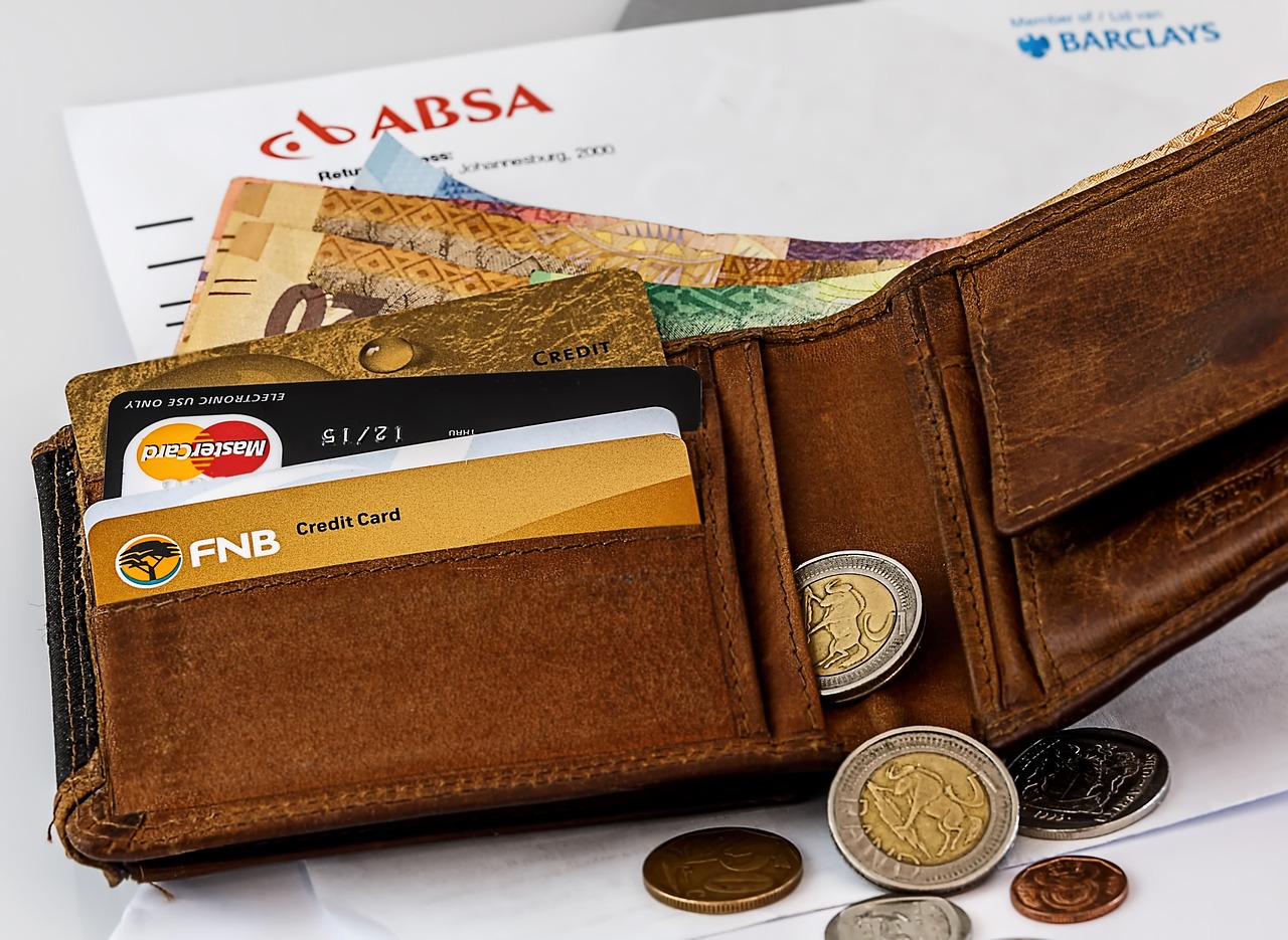 Exploring the Differences Between Bitcoin and Altcoin Wallets